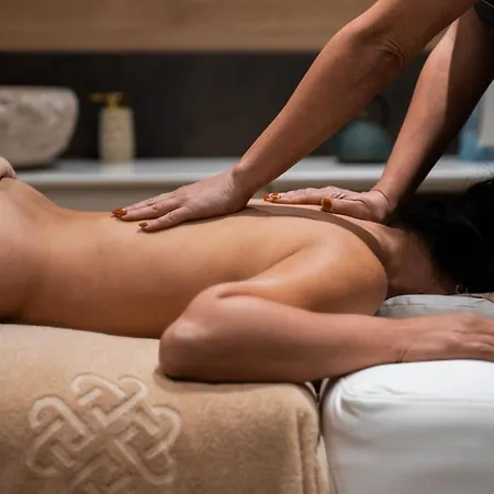 E1 & Style - Gym & Aparthotel 4*