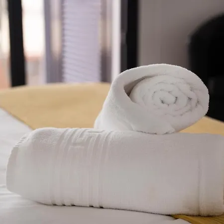 Aparthotel E1 & Style - Gym & 4*