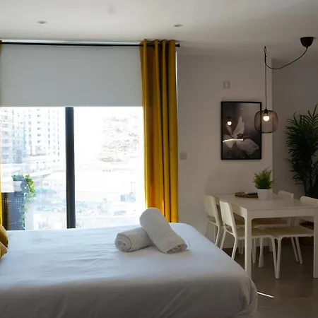 Aparthotel E1 & Style - Gym & Gibraltar